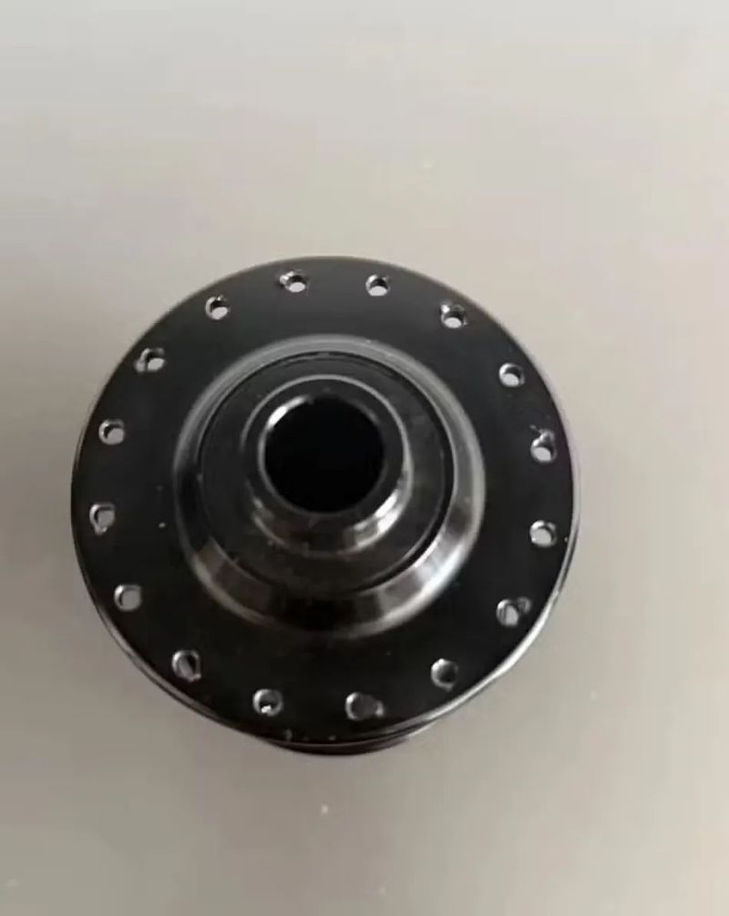 SRC Front Hub