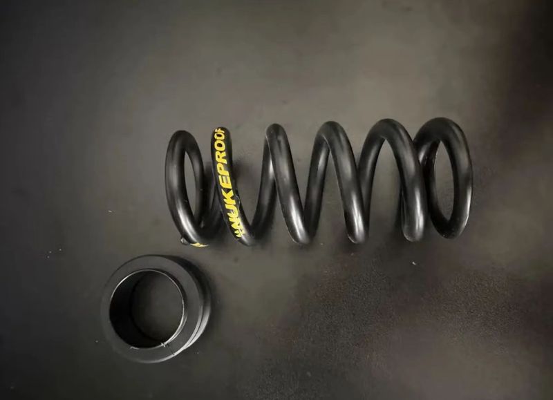 Nukeproof superlight pružina