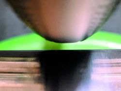 Trenažér s náklonem, tichý a funkce jako má Tacx Neo 2t, to je Kinetic Rock and Roll Smart Control