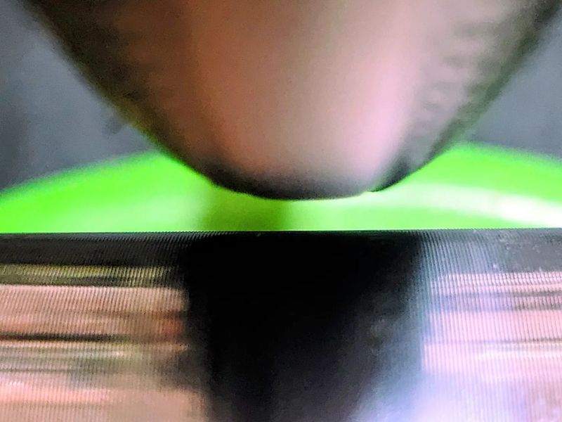 Trenažér s náklonem, tichý a funkce jako má Tacx Neo 2t, to je Kinetic Rock and Roll Smart Control