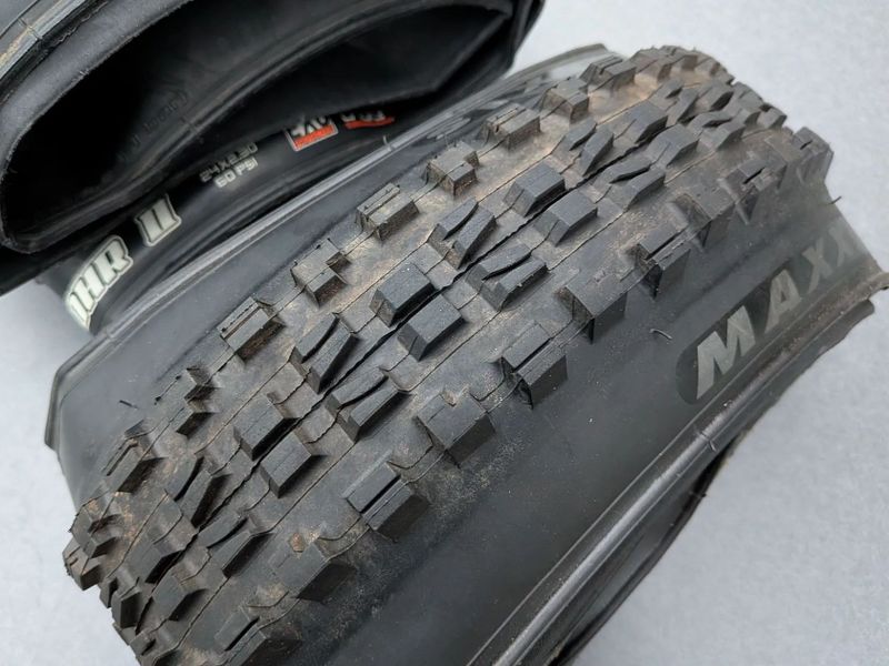 24" pláště Maxxis Minion