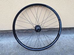 zadní kolo 24" boost