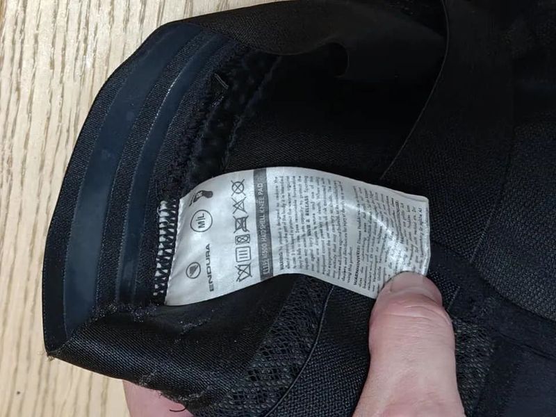 Kolenní chrániče Endura MT500 D3O Hard Shell vel M/L