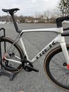 Zánovní kola Trek Madone SL 7 Gen 8 Velikosti M,M/L,L