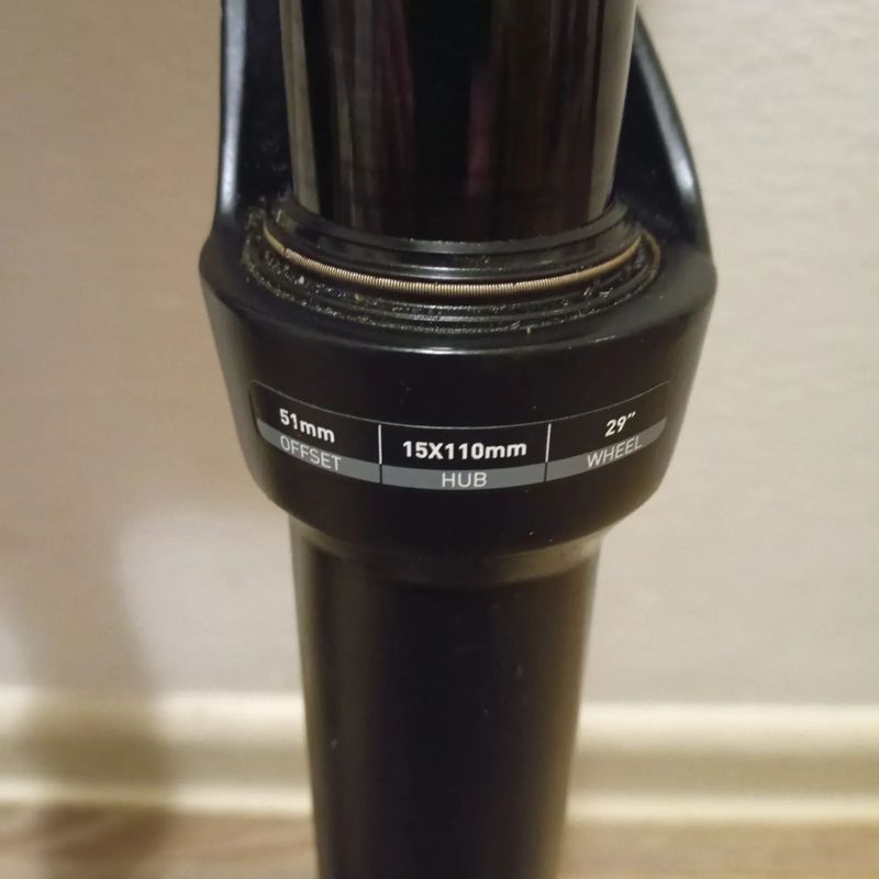 Rock Shox Sektor 29" DebonAir