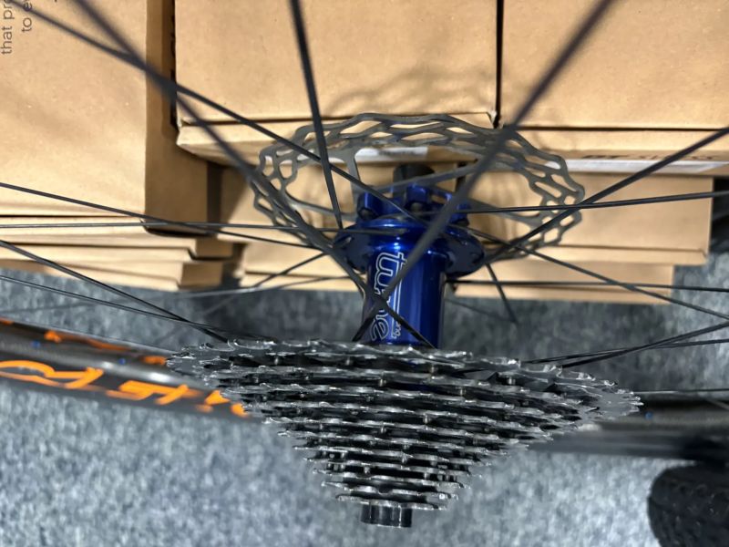 MCFK carbon 650b + TUNE + Sapim