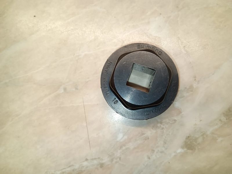 Prodám klíč na středové složení Shimano TL-FC37