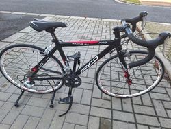 Prodám nové dětské silniční kolo 24"