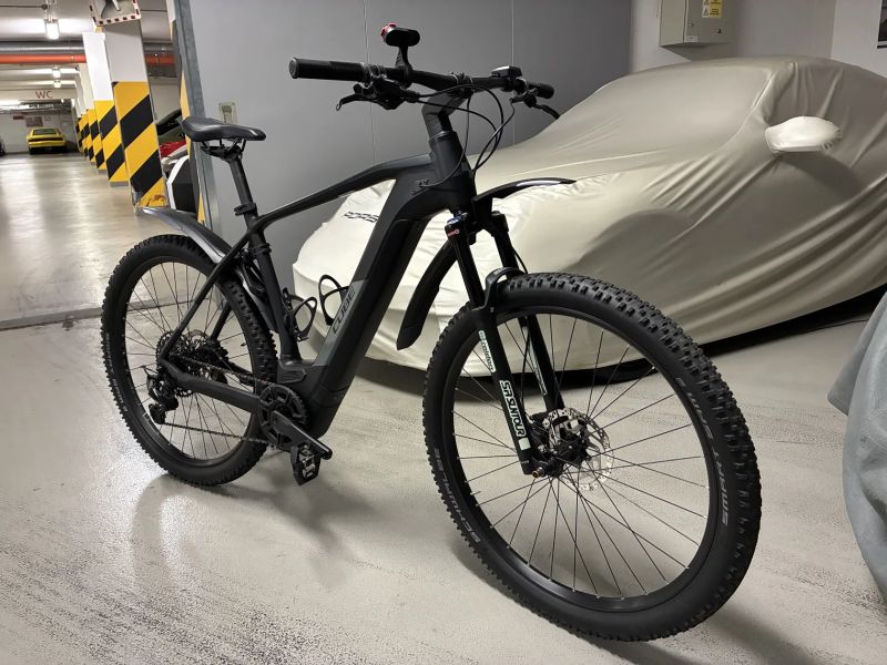 Cube REACTION HYBRID PRO 500 29 black n grey 23