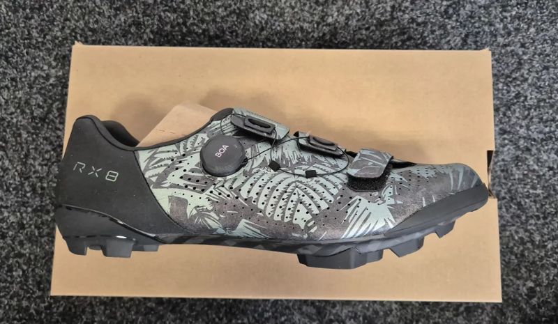 Nové Shimano gravel SPD RX8 SH-RX801