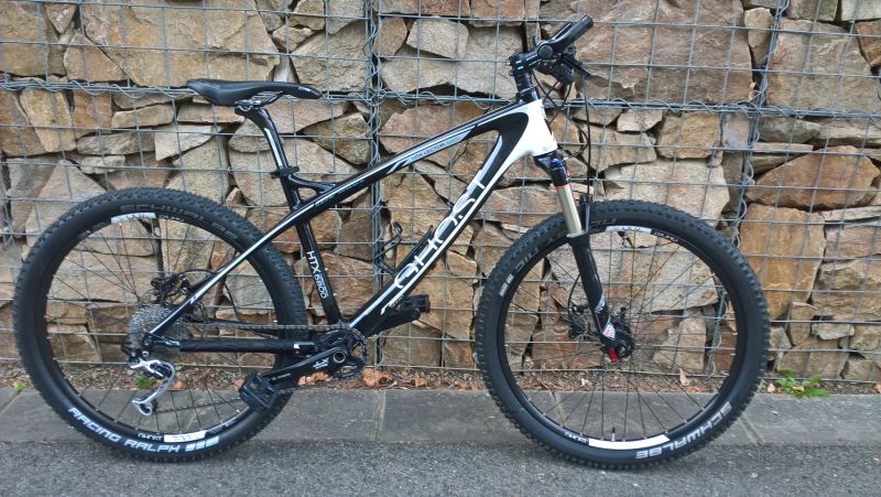 KARBON GHOST M TOP STAV 10 KG