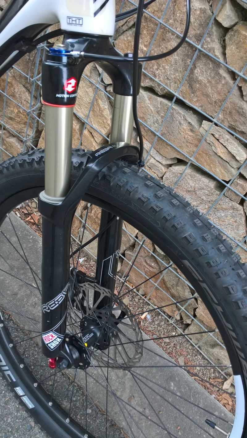 KARBON GHOST M TOP STAV 10 KG