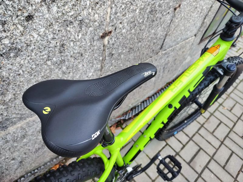 FOCUS WHISTLER 29" ACERA 3x8/SR LO/hydrauliky vel.M