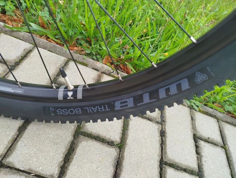 eMTB CTM WIRE GX xpert, motor Panasonic Ultimate GX 95Nm, 820Wh baterie