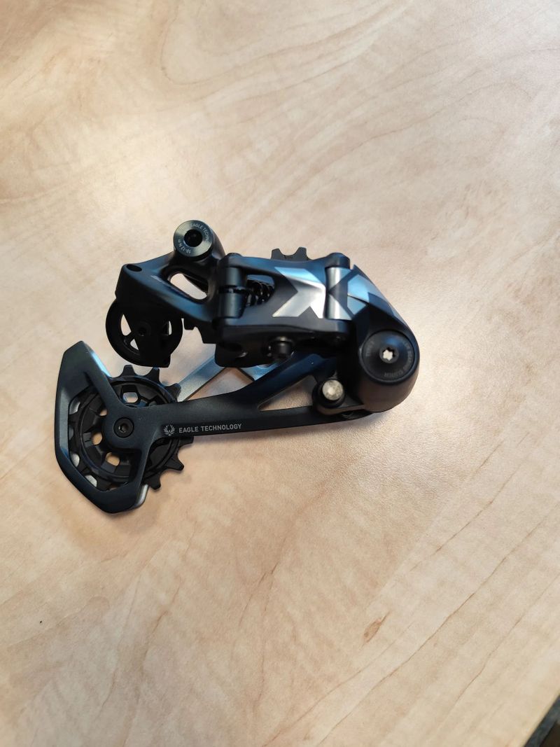 Nová přehazovačka SRAM Eagle X01 Lunar 