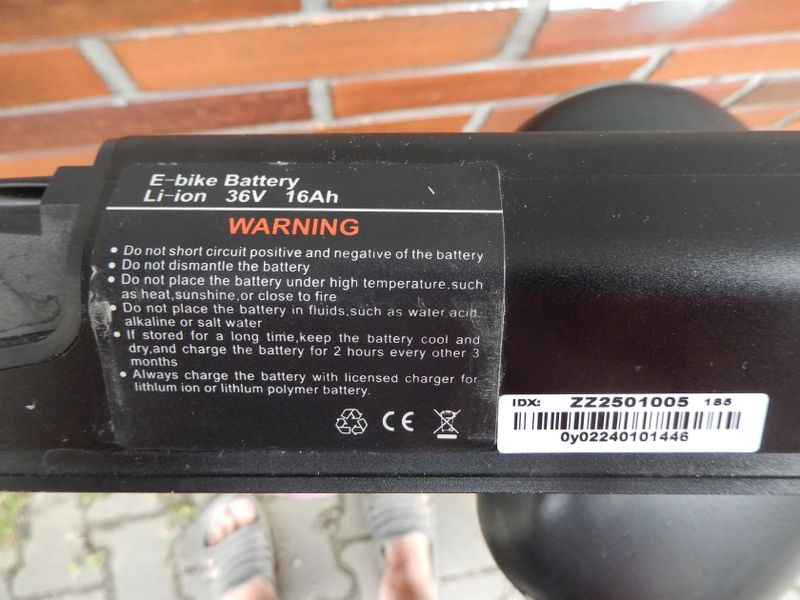 TREKKINGOVÉ DÁMSKÉ KOLO LEADER FOX , 18 , zánovní 