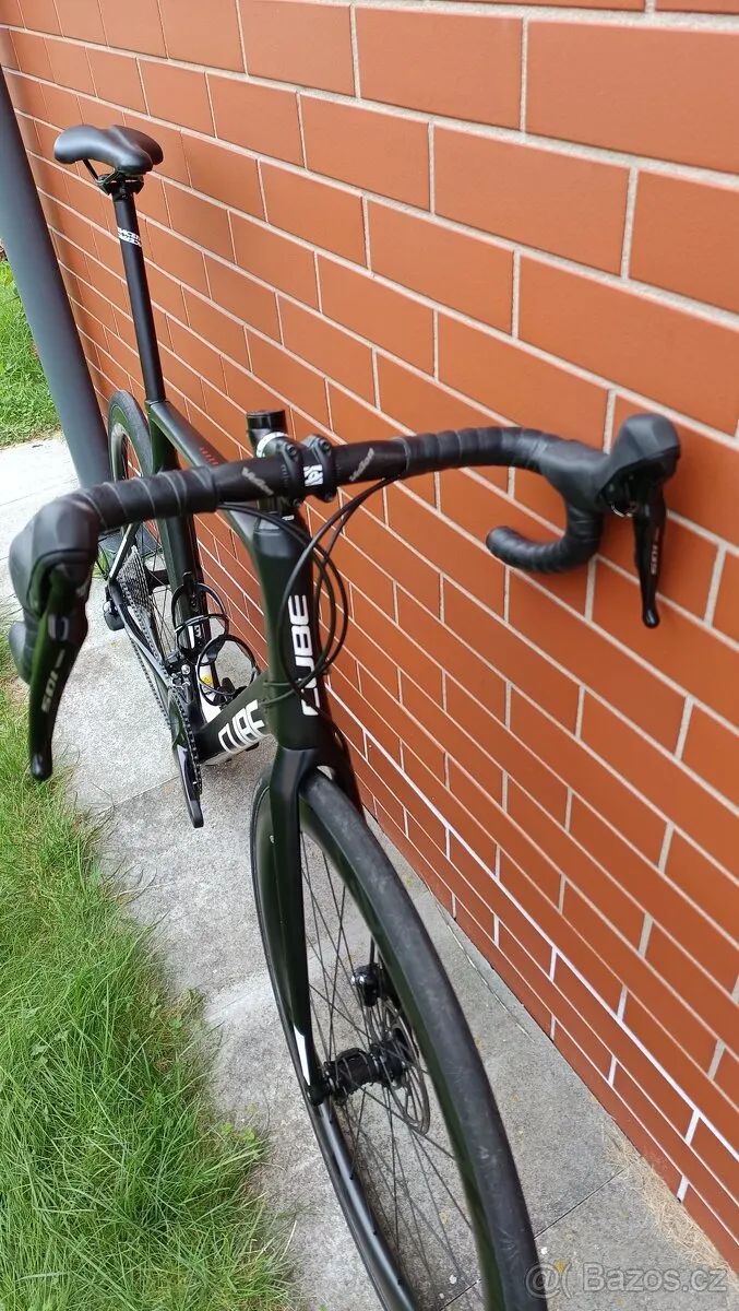 CUBE Agree C:62, Shimano 105, vel. 60