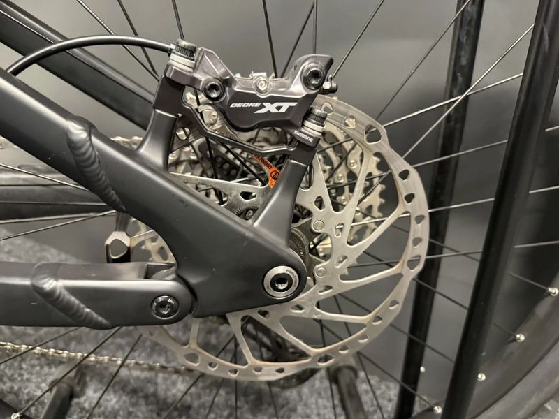 CUBE Stereo Hybrid ONE77 HPC SLX 800 vel.M 2025 426km