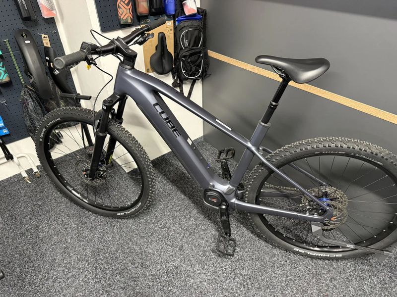 CUBE Reaction Hybrid PRO 600 vel.XL 2025 290km XL č.3