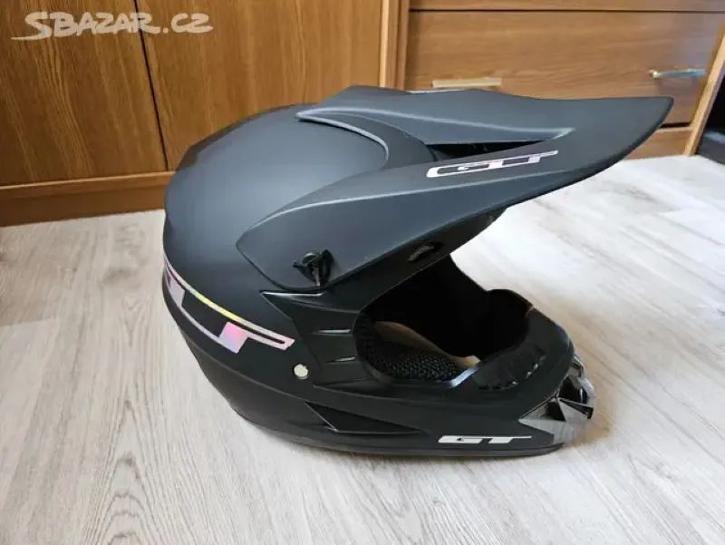 Nová Full Face přilba GT Bikes vel. M + brýle - SLEVA