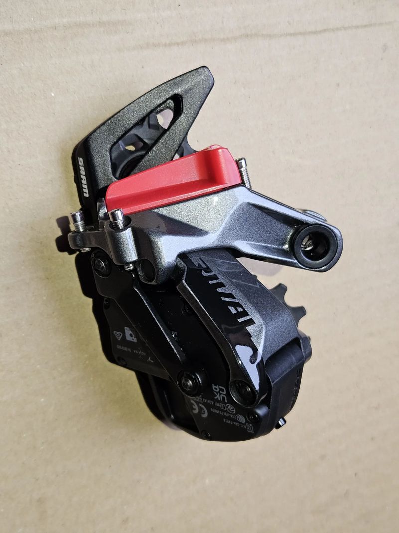 Přehazovačka SRAM Rival XPLR AXS