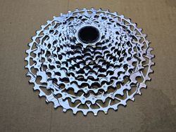 Kazeta SRAM Rival XPLR 10–44z