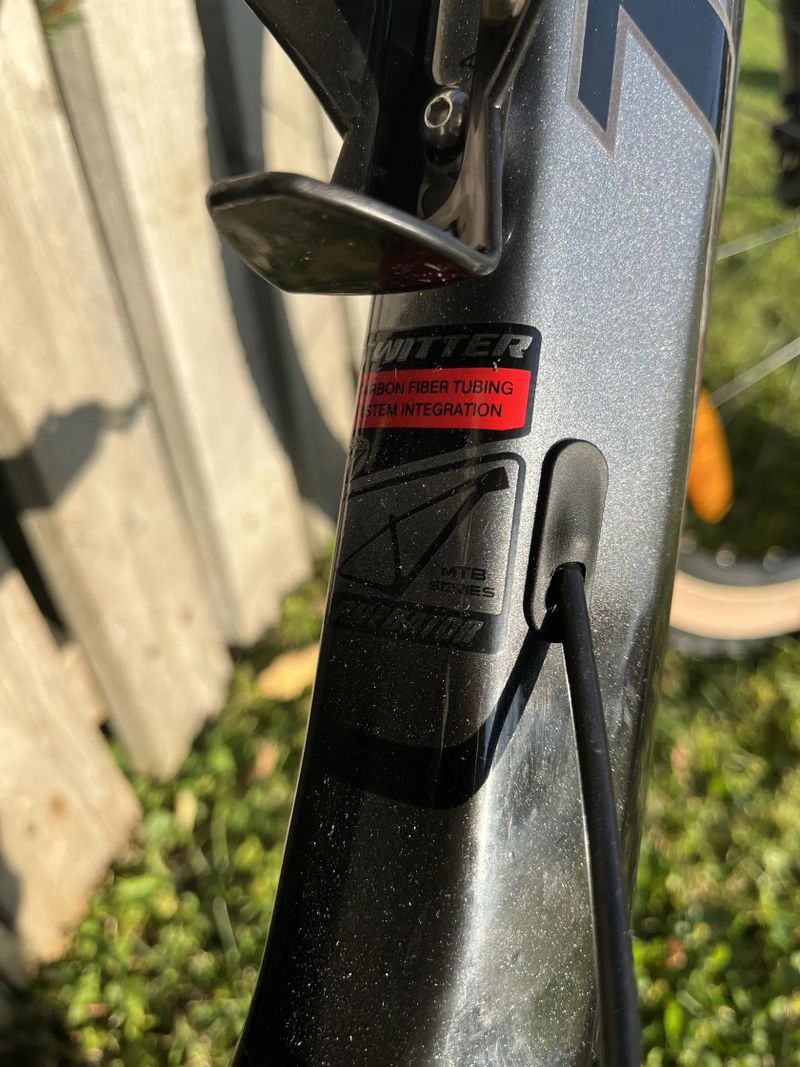 NOVÝ carbon TWITTER PREDATORpro XT 29" vel.L 1x12