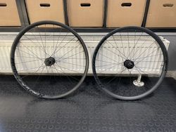 Bontrager Line Elite 30 TLR Boost 29/27,5 karbon