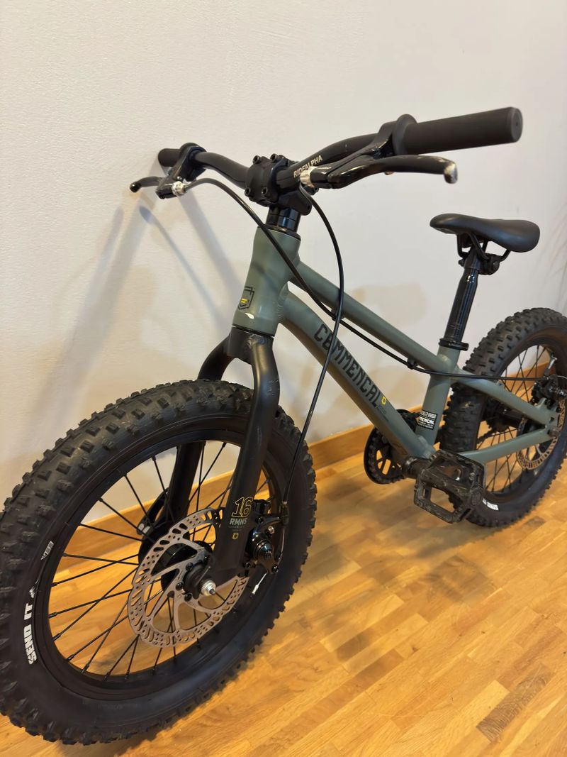 Commencal Ramones 16