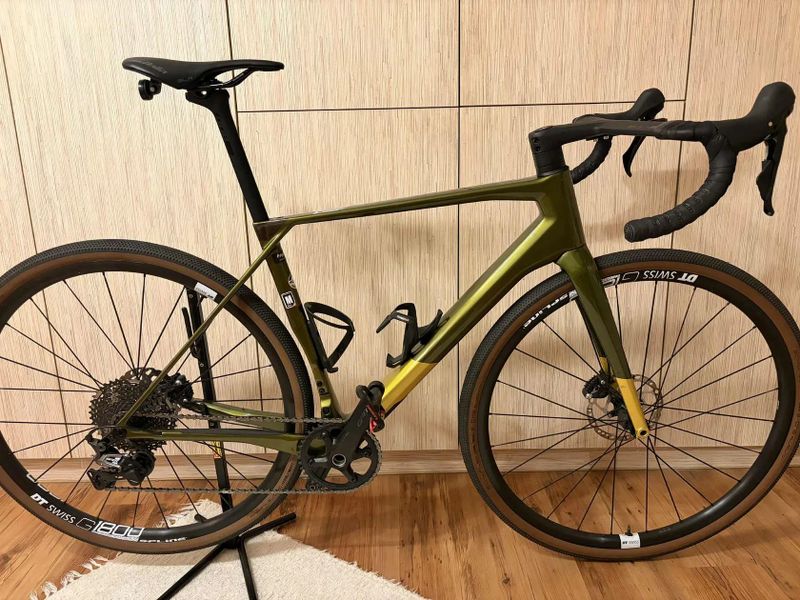 Superior X-Road Carbon
