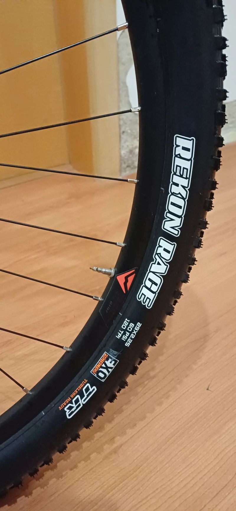 Canyon Exceed CF SLX 9