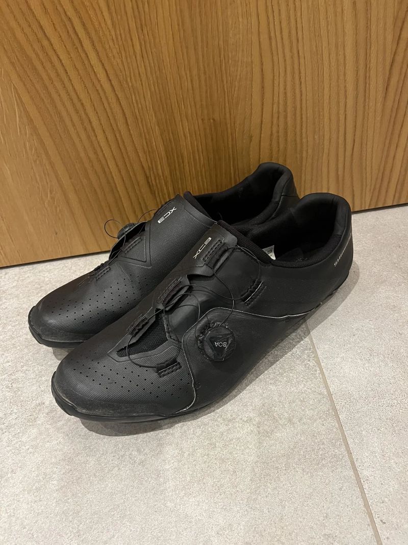 Tretry Shimano SH-XC300 velikost 49