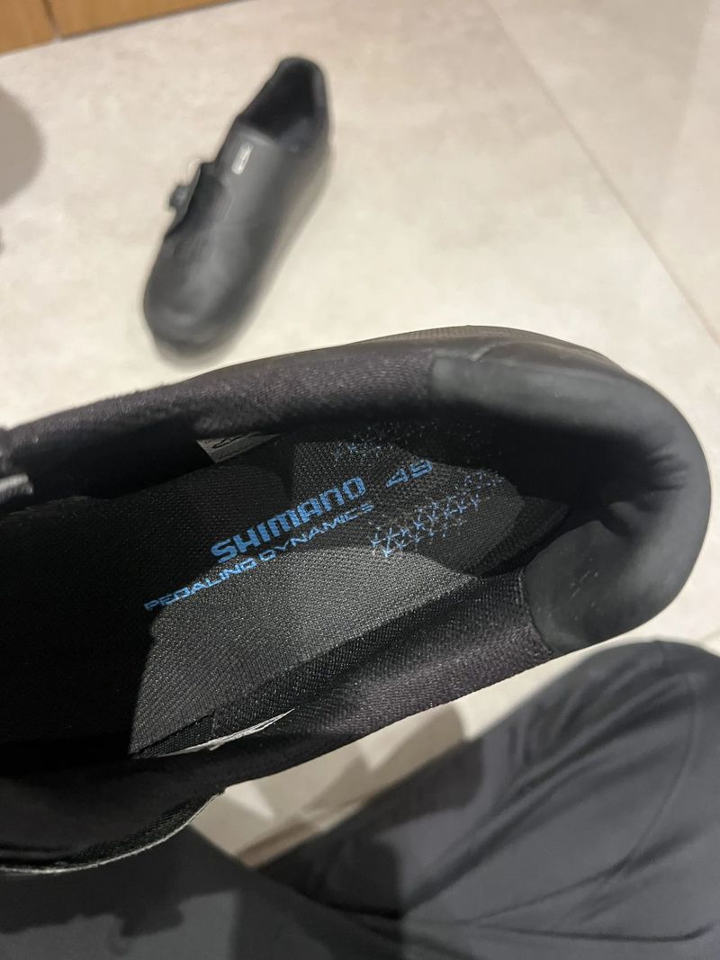 Tretry Shimano SH-XC300 velikost 49