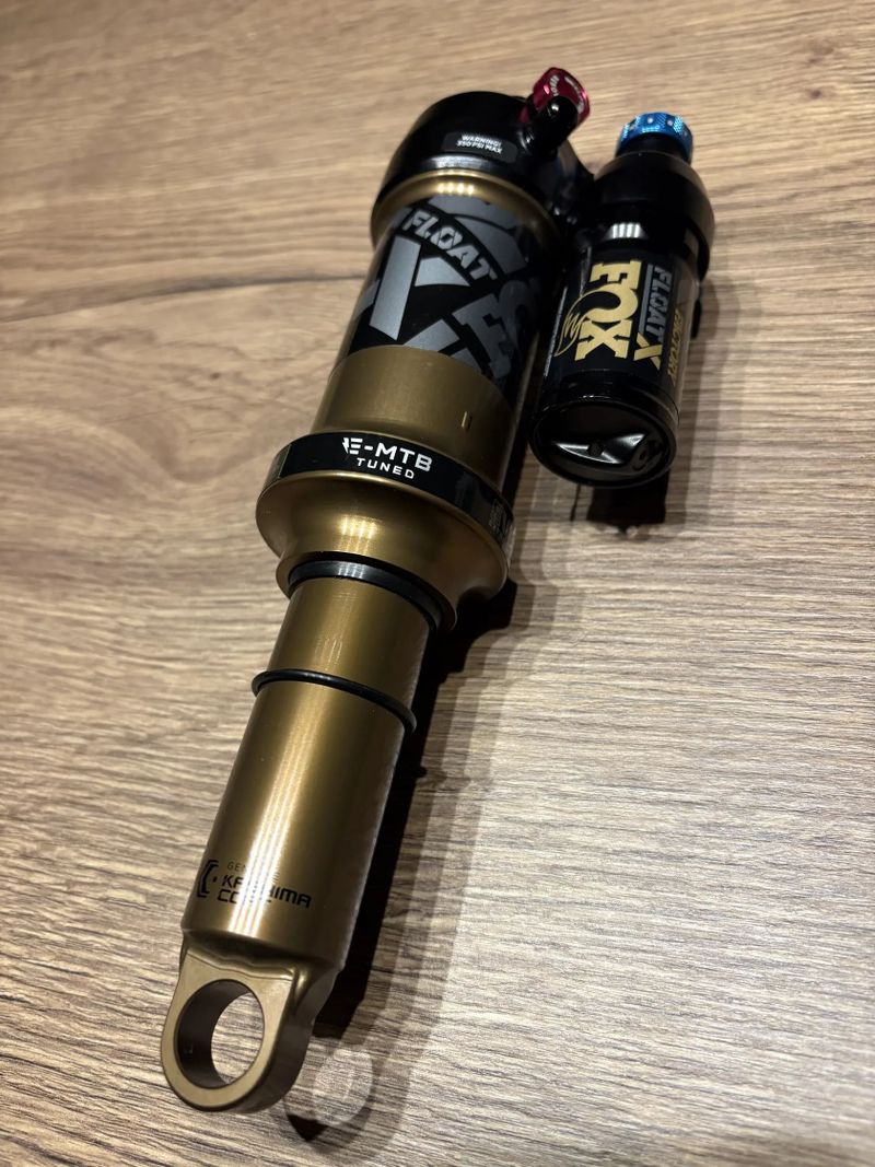 Fox Float X 230x65 E-mtb tuned, jetý 200km