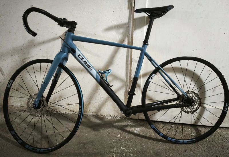 Prodám gravel Cube Nuroad Race