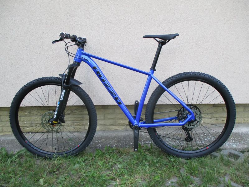 Nové 29" kolo ROZZO BOOST 30 19", Deore 1x12, vzduch. vidlice Suntour Raidon 34, pevné osy