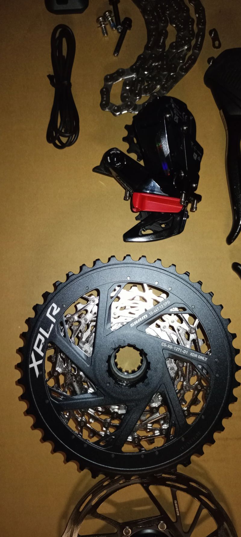 SRAM Force AXS 1x12 Wide - sada