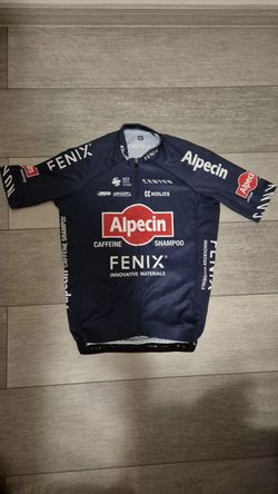 Dres Alpecin Fenix, velikost 3, nový