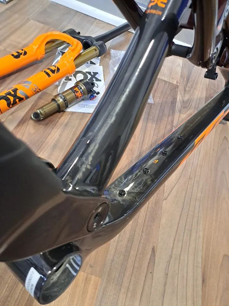 NOVÁ rámová sada KTM Scarp Exonic 100mm / 29er / boost / velikost L / včetně vidlice a tlumiče Fox