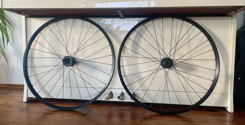 Výplety Specialized nové pouze sundané z kola