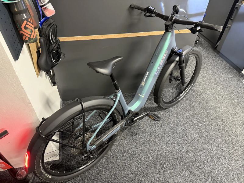 CUBE Reaction Hybrid PRO 600 vel.S 2025 86km EASY ENTRY