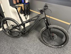 CUBE Stereo Hybrid ONE44 HPC RACE 800 vel.L a XL 2026 NOVÉ