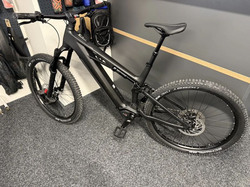 CUBE Stereo Hybrid ONE44 HPC RACE 800 vel.L a XL 2026 NOVÉ