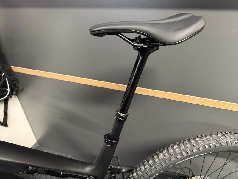 CUBE Stereo Hybrid ONE44 HPC RACE 800 vel.L a XL 2026 NOVÉ