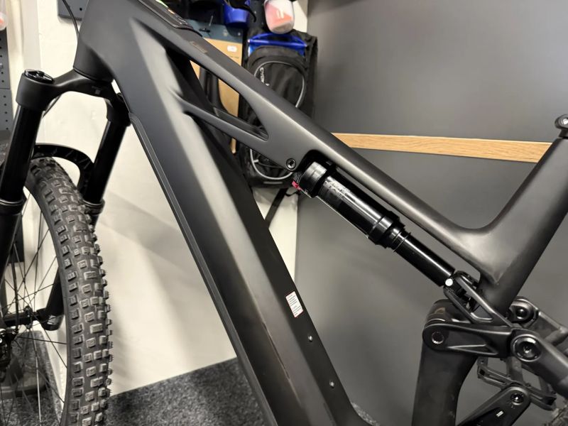 CUBE Stereo Hybrid ONE44 HPC RACE 800 vel.L a XL 2026 NOVÉ