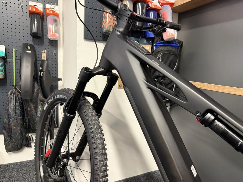 CUBE Stereo Hybrid ONE44 HPC RACE 800 vel.L a XL 2026 NOVÉ