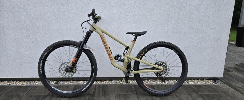 Santa Cruz Hightower