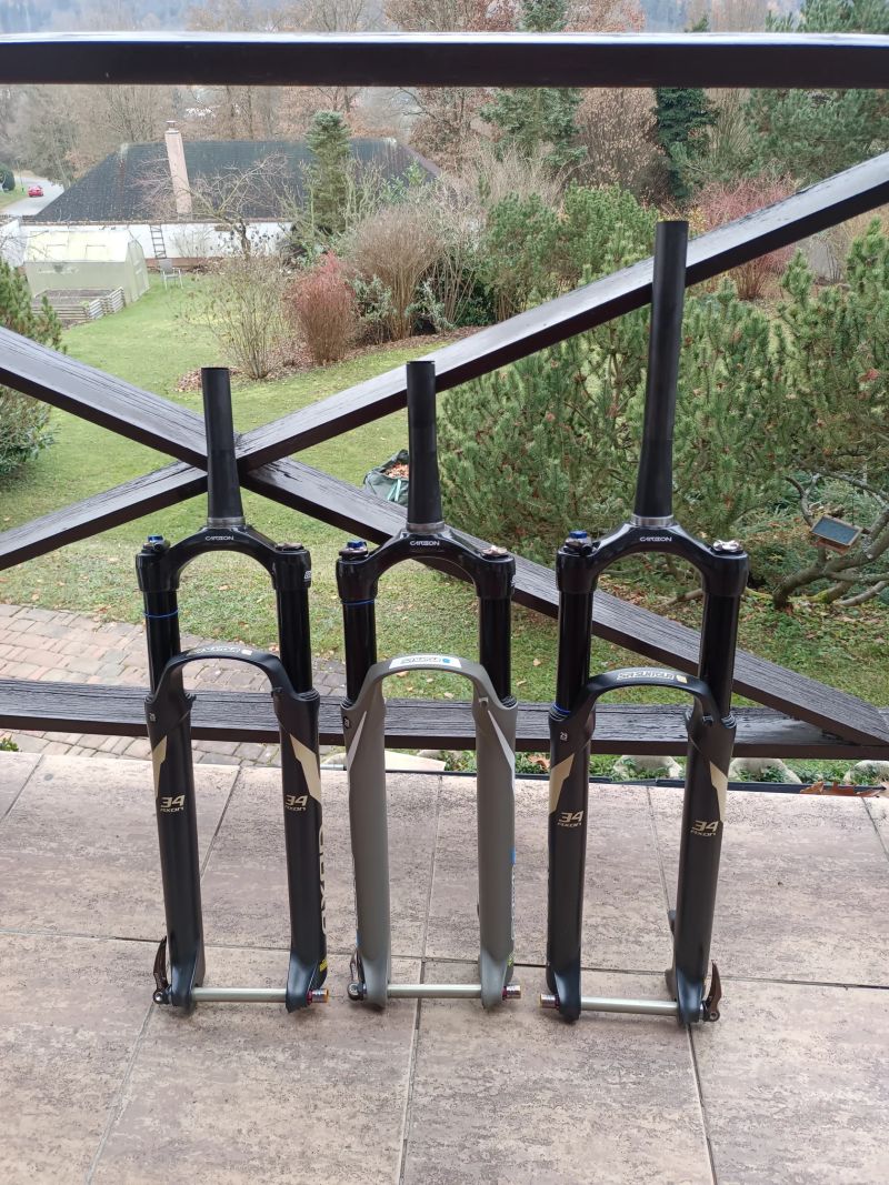 Vidlice SR Suntour Axon Werx 