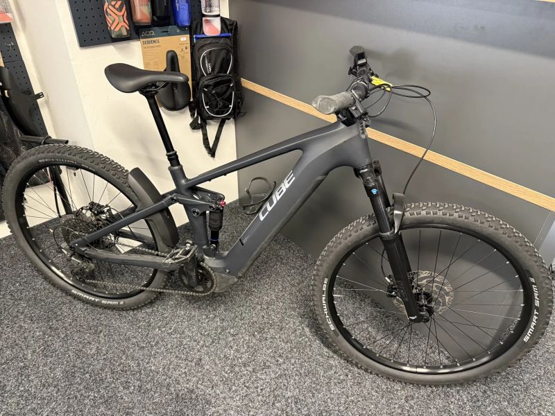 CUBE Stereo Hybrid ONE22 PRO 600 vel.L 2025 530km