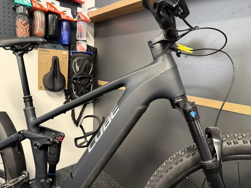 CUBE Stereo Hybrid ONE22 PRO 600 vel.L 2025 530km